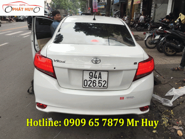 Đèn hậu độ theo xe Toyota Vios