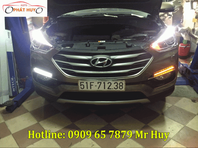 Độ đèn led cản trước xe Hyundai santafe 2018