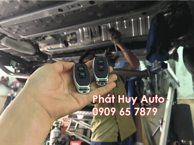 Độ pô nổ cho xe Hyundai Accent