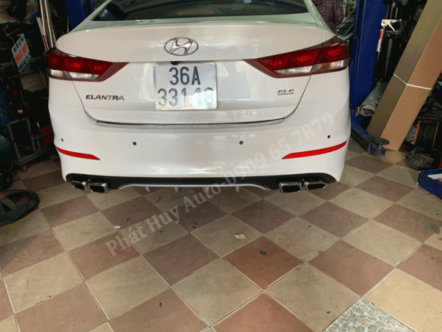 Líp chia pô cho xe Hyundai Elantra