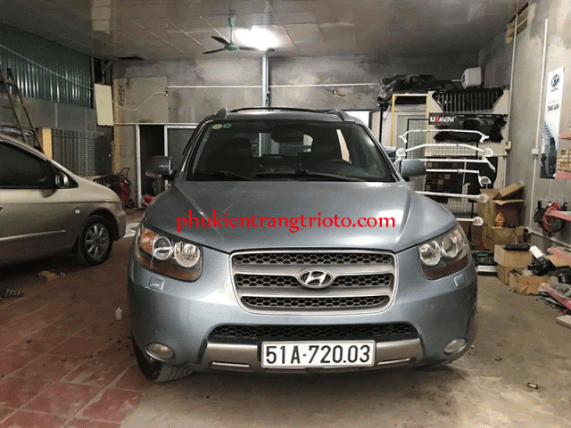 Bệ bước chân xe Hyundai Santafe 2008 - 2010