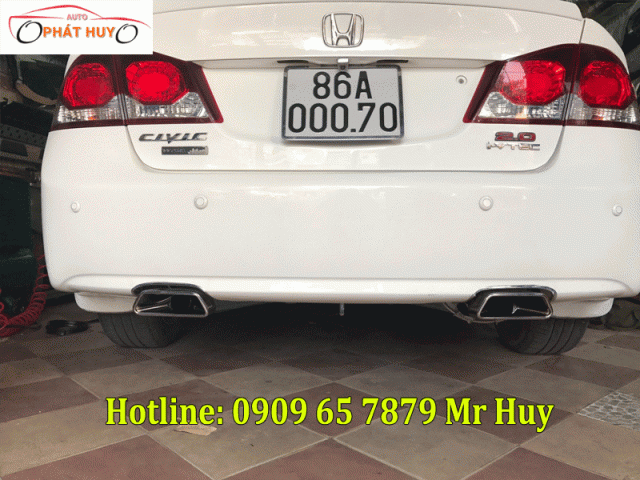 Độ pô vuông cho xe Honda Civic