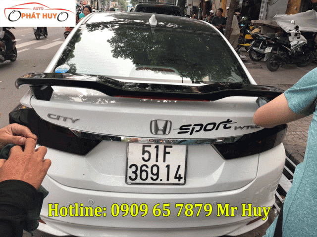 Đuôi cá Honda City kiểu Modulo