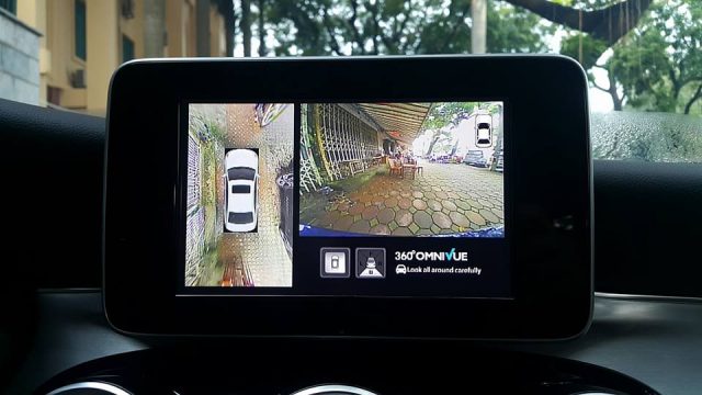 Lắp camera 360 độ cao cấp Mercedes C200