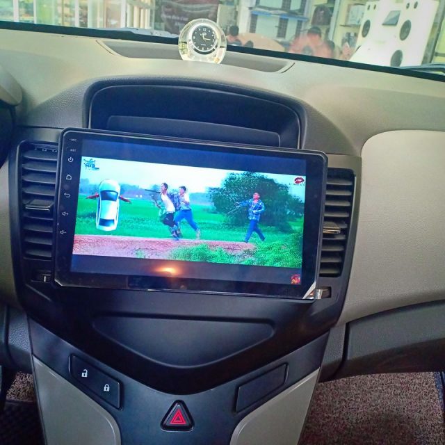 Màn hình dvd android lắp cho xe Chevrolet Cruze