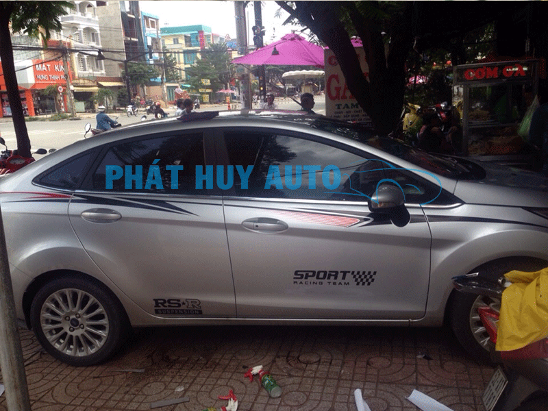 Mẫu Tem Dán Cho Sườn Xe Ford Fiesta