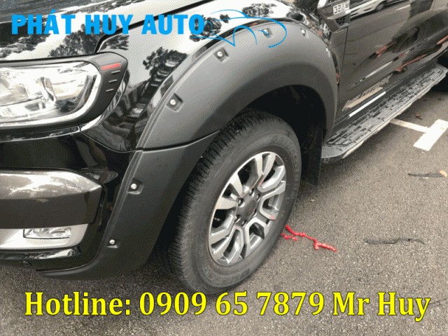 Ốp viền bánh xe Ford Ranger 2018