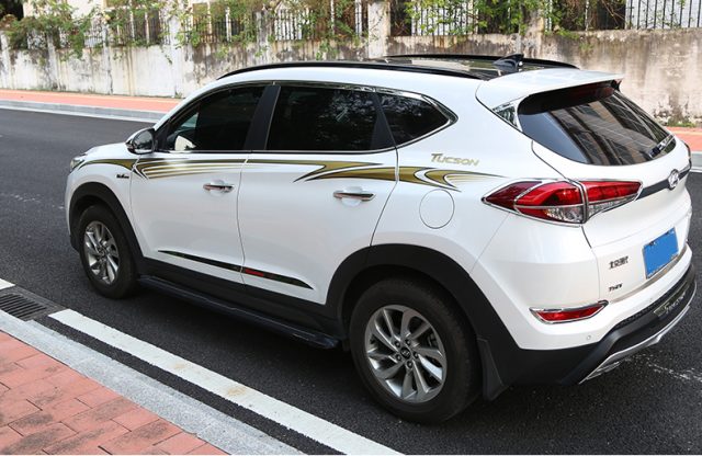 Dán tem trang trí cho xe Hyundai Tucson đẳng cấp