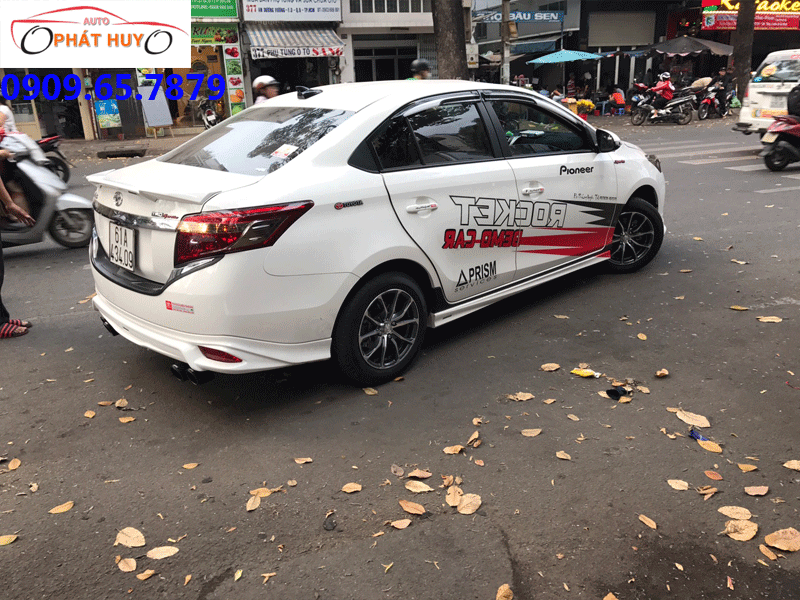 tem-dan-hong-xe-toyota-vios-2017-1