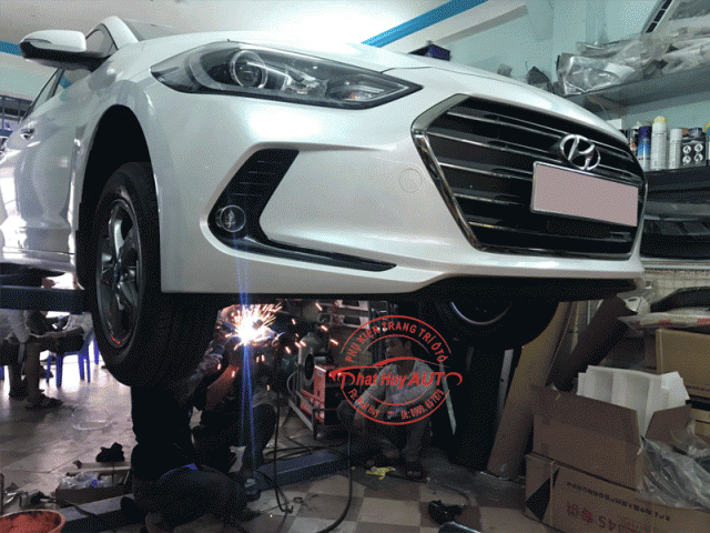 Độ pô on off xe Hyundai Elantra