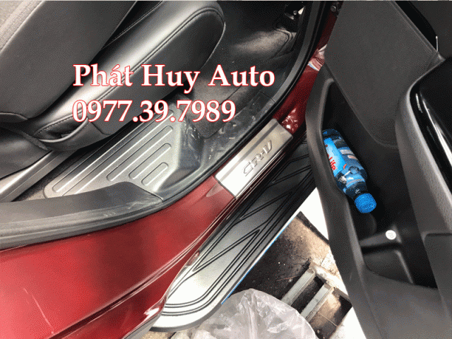 Nẹp bước chân chống trầy Honda CRV 2018 phần sơn