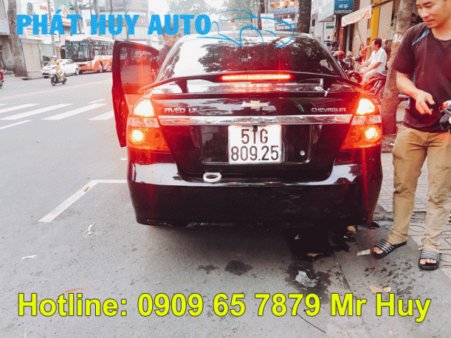 Đuôi cá giá rẻ cho xe Chevrolet Aveo Đuôi cá giá rẻ cho xe Chevrolet Aveo