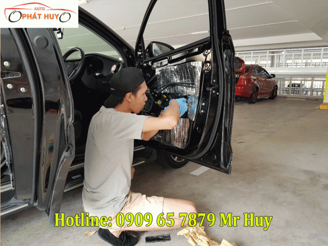 Dán cách âm chống ồn cho Hyundai Tucson