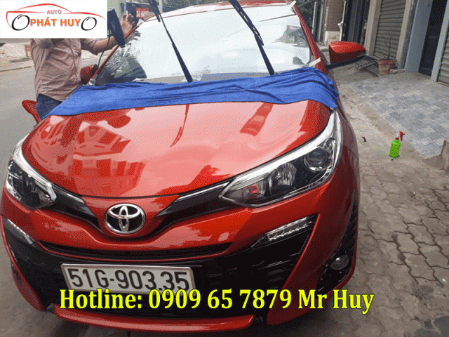 Dán phim cách nhiệt xe Toyota Yaris 2019