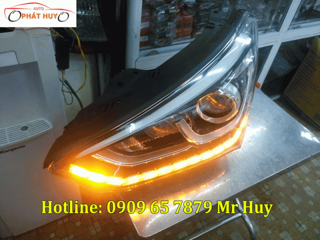 Độ dải đèn led mí chạy cho xe Hyundai Santafe