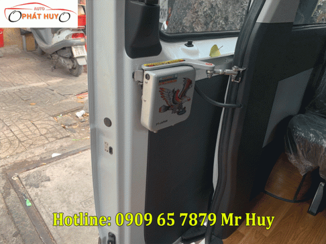 Độ cửa lùa tự động cho xe Hyundai Solati