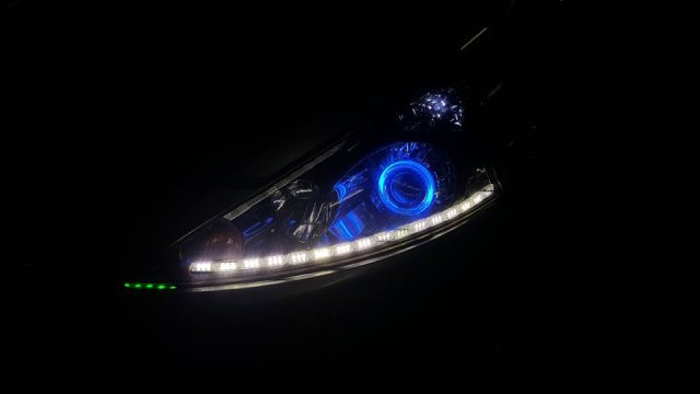 Độ đèn led cho xe Mitsubishi Grandis tăng sáng