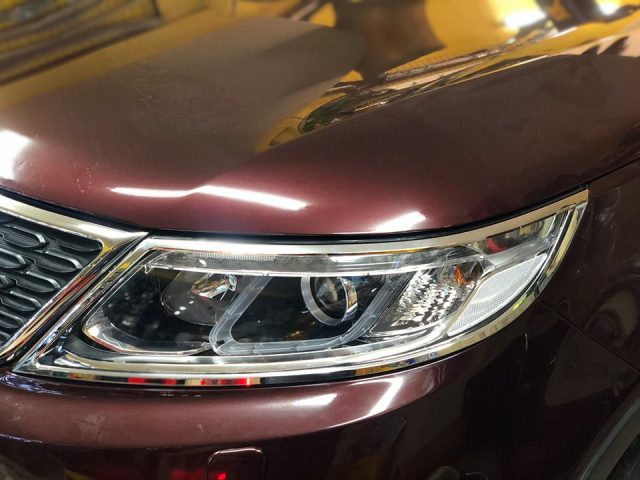 Ốp viền đèn trước sau Kia Sorento