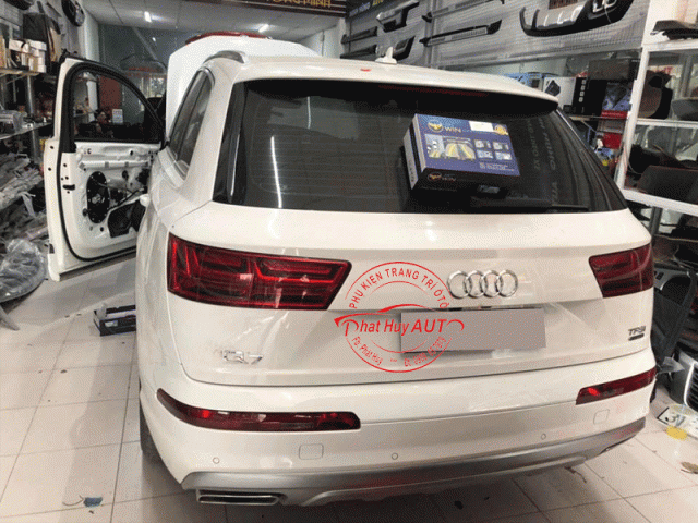 Camera 360 độ cho xe Audi Q7