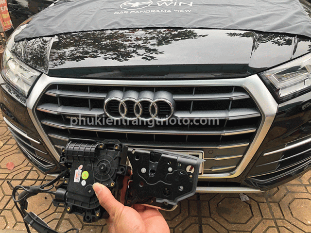 Cửa hít xe Audi Q5