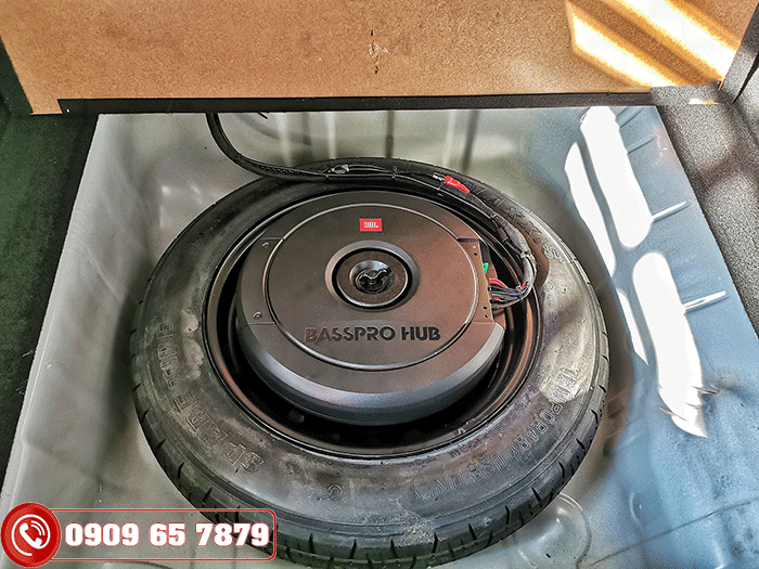 Gắn Loa Sub JBL cho xe Honda HR-V