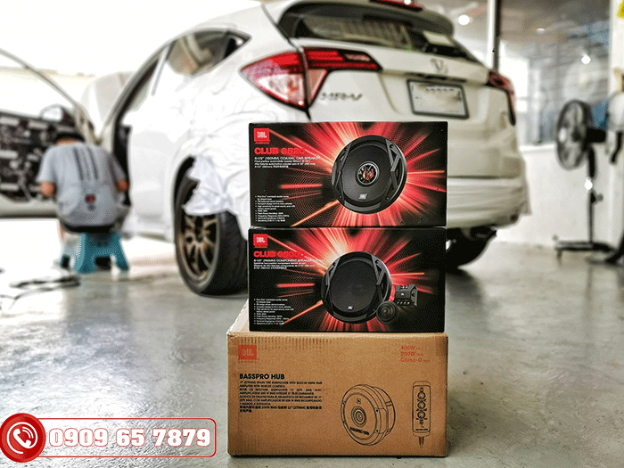 Gắn Loa Sub JBL cho xe Honda HR-V