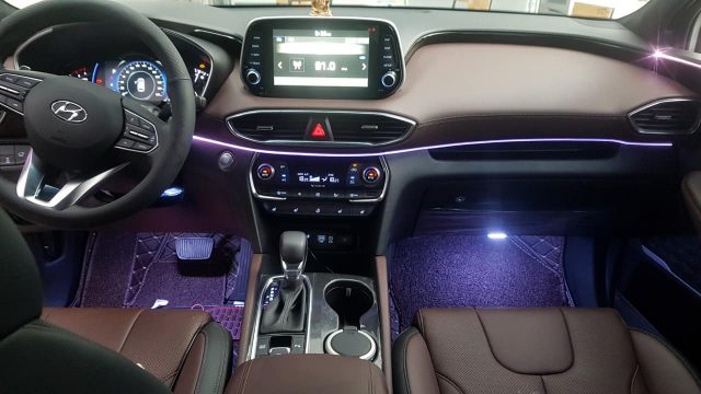 Led viền nội thất xe Hyundai Santafe