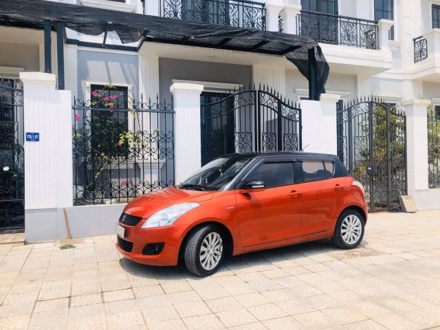 Dán nóc đen xe Suzuki Swift