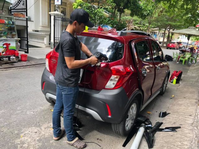Dán phim cách nhiệt xe Vinfast Fadil