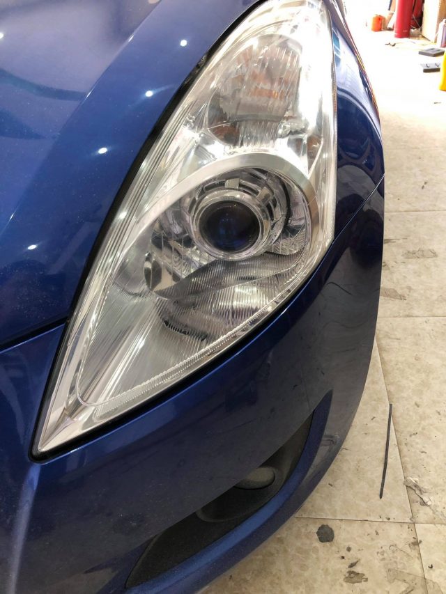 Độ đèn bi xenon Domax cho xe Suzuki Swift
