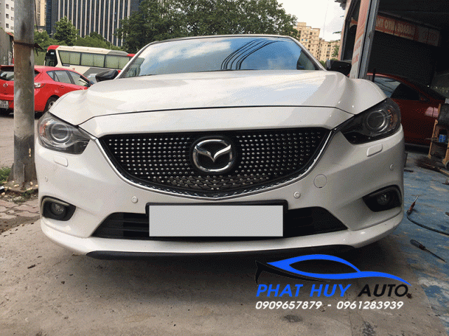 Mặt ca lăng Mazda 3
