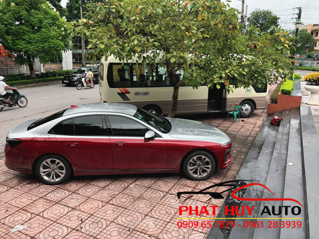 Dán nóc xe Vinfast LUX A2.0 kiểu Maybach