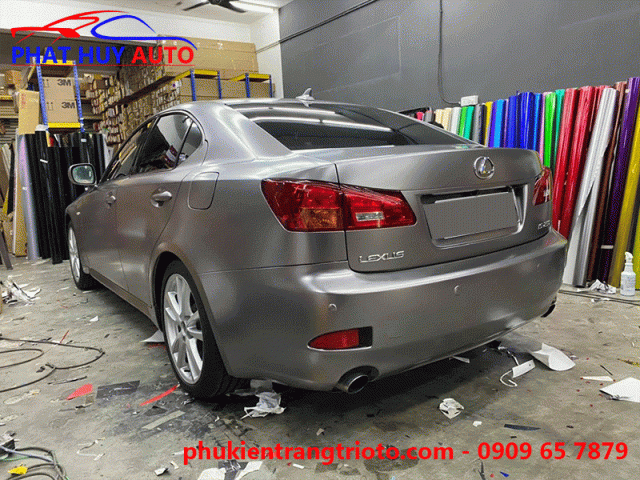 Dán decal đổi màu cho xe Lexus is250