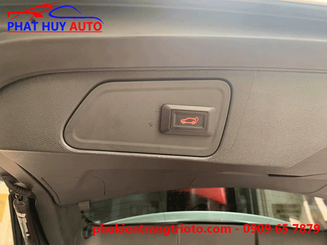 Độ cốp điện cho xe Peugeot 3008