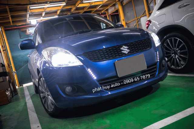 Thay bóng đèn pha led xe Suzuki Swift tăng sáng