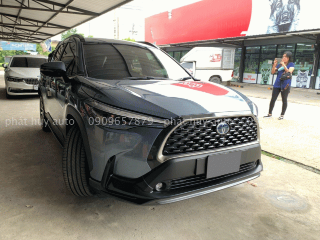 Body kit xe Toyota Corolla Cross 2020