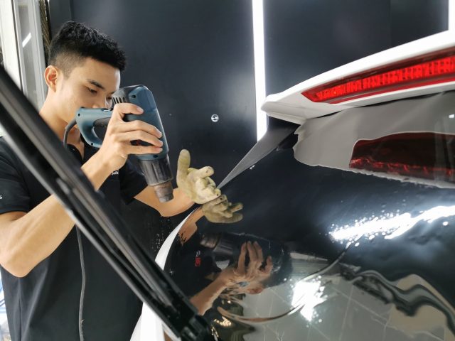 Dán phim cách nhiệt xe Toyota Yaris 2021