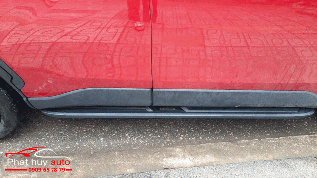 Bệ bước chân theo xe Toyota Corolla Cross 2020