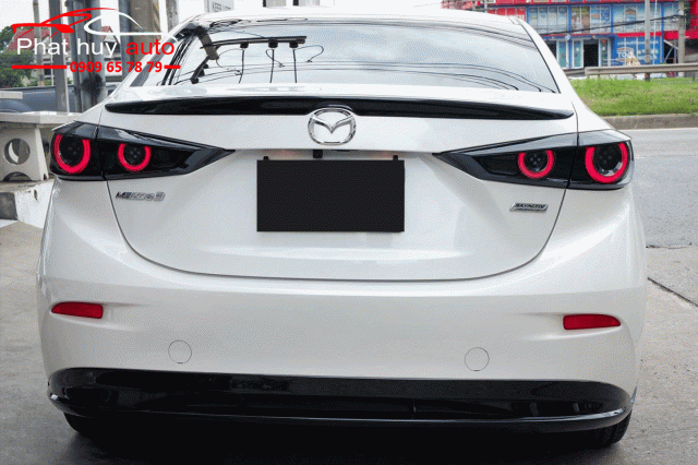 Độ đèn hậu ô tô