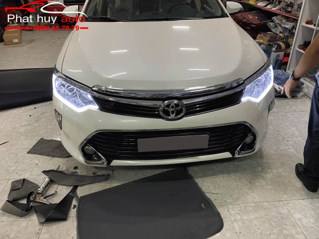 Độ đèn led daylight cho xe Toyota Camry