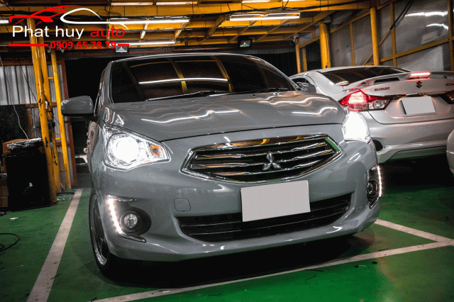 Độ đèn xe Mitsubishi Attrage 2020