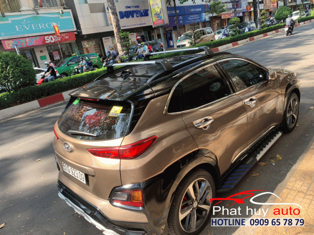 Thanh giá nóc ngang xe Hyundai Kona 2021
