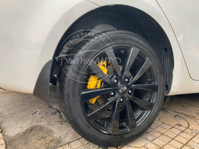 Ốp má phanh Brembo cho xe Kia K3