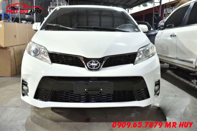 Nâng đời Toyota Sienna 2010 lên đời 2020