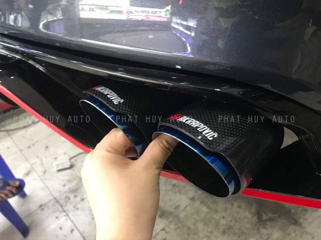 Lắp body kit Honda Civic 2022