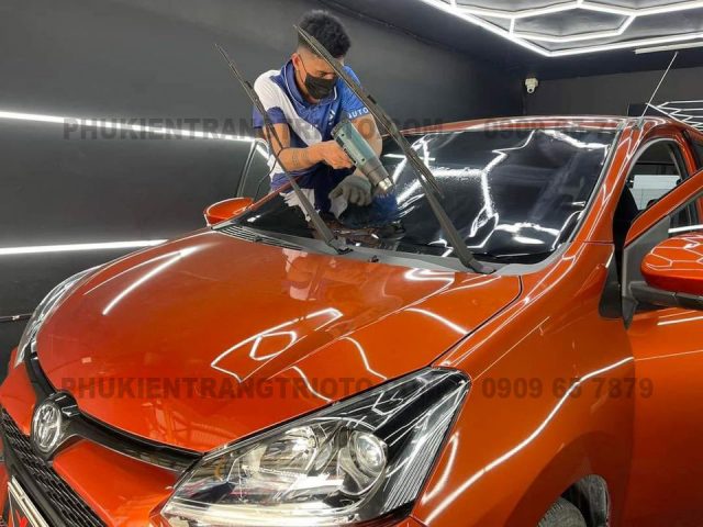 Dán phim cách nhiệt Toyota Wigo 2022
