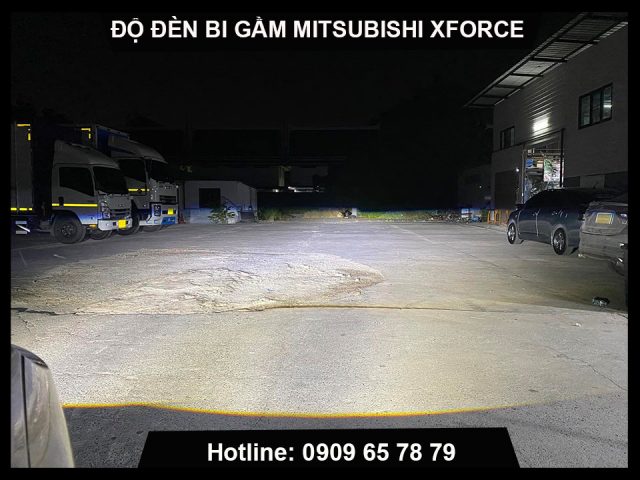Độ Đèn Bi Gầm Xe Mitsubishi Xforce