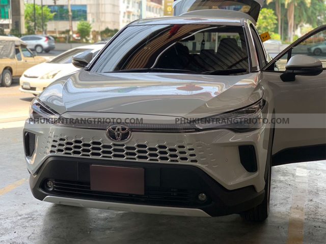 Mặt calang Toyota Corolla Cross độ lên đời 2024