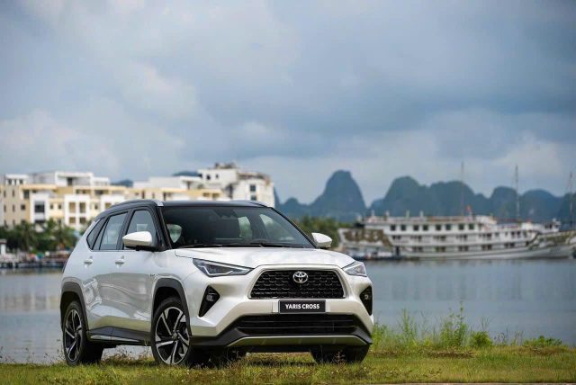 Top 10 Phụ Kiện Xe Toyota Yaris Cross