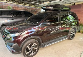 Cốp nóc phi thuyền xe Toyota Rush